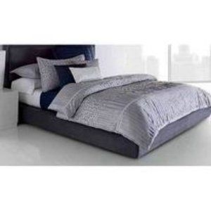 Vera Wang Bedding Set